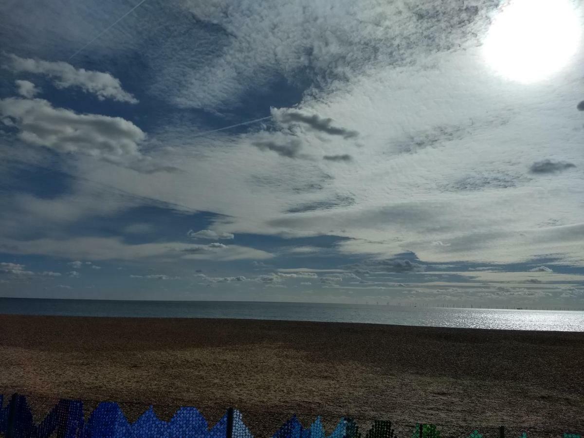 Appartement Quiet Comfortable Patcham Studio Free Parking Hallway Shared With Host *